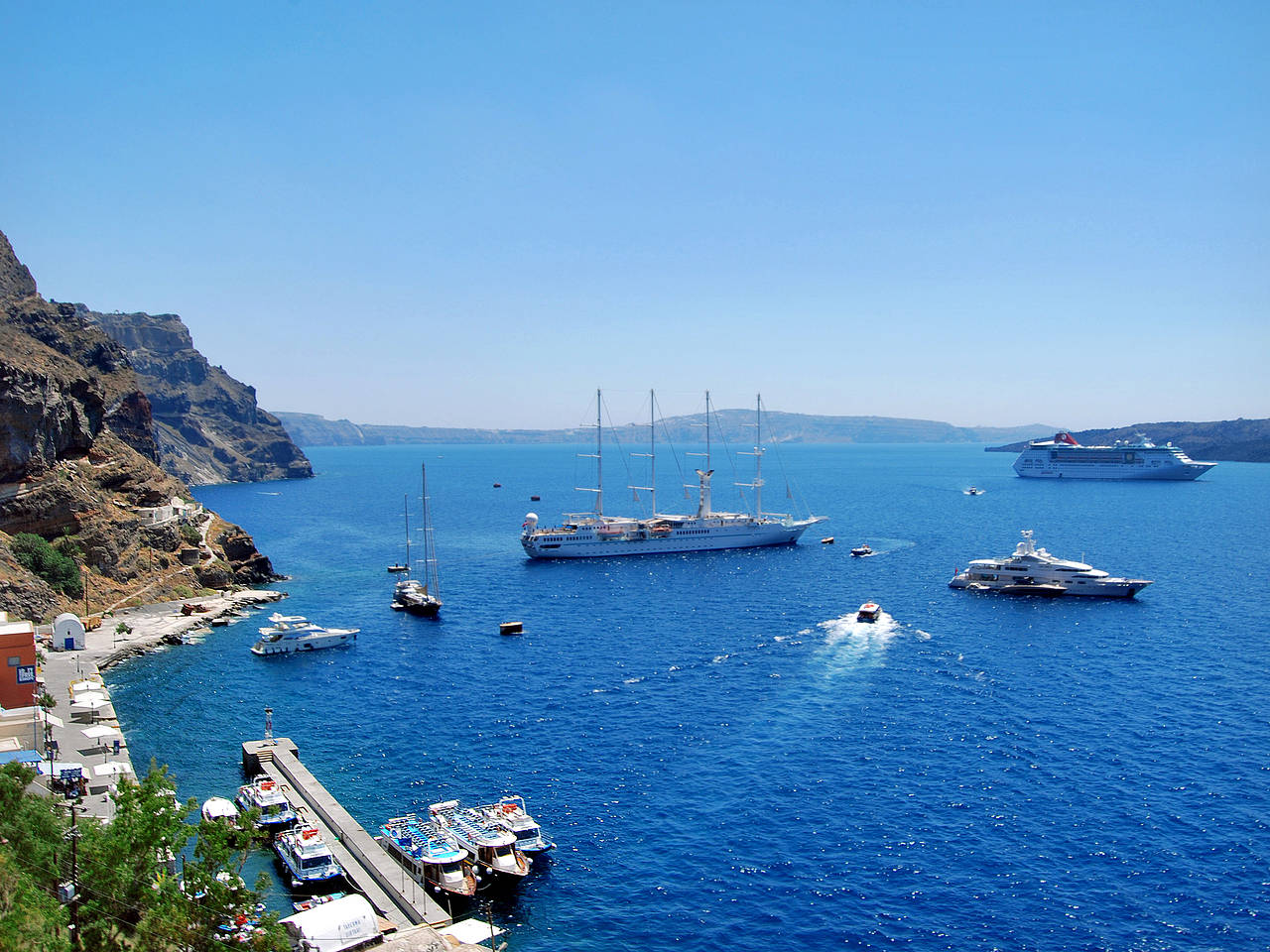 Thira Foto 